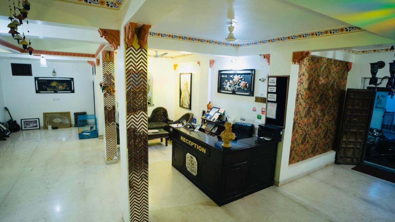 Hotel Lake Paradise Udaipur Exterior photo