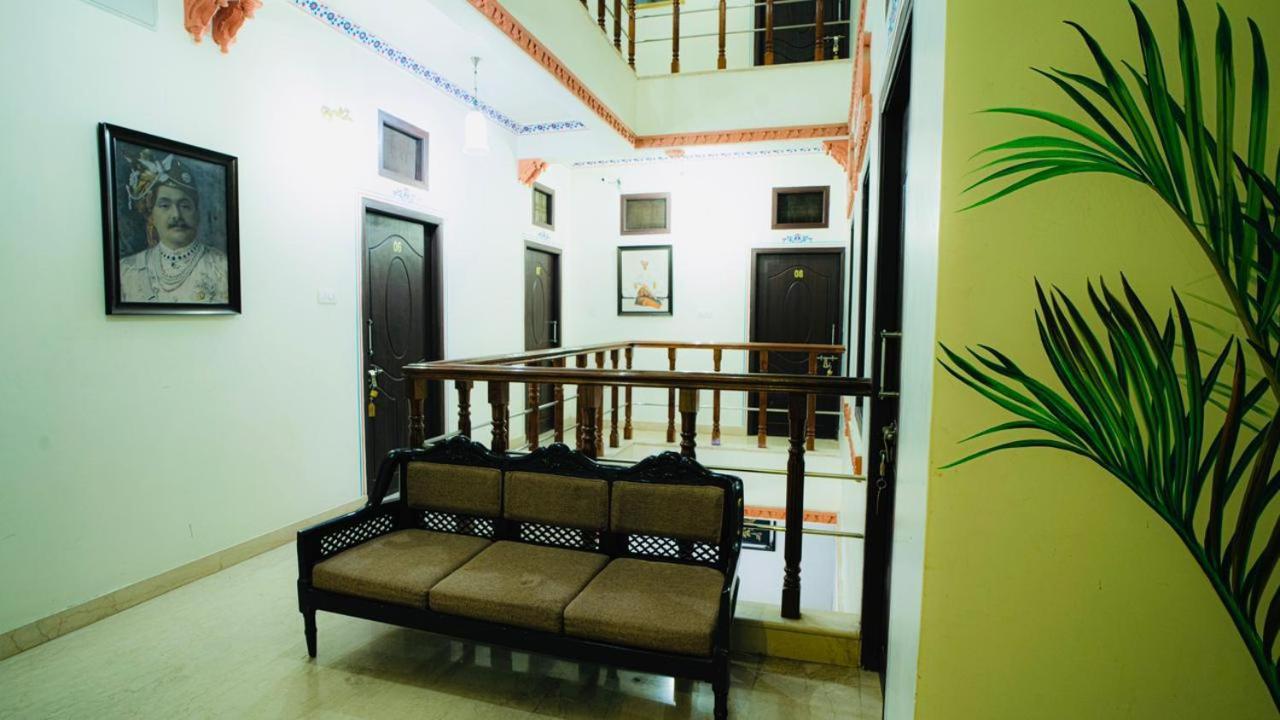 Hotel Lake Paradise Udaipur Exterior photo
