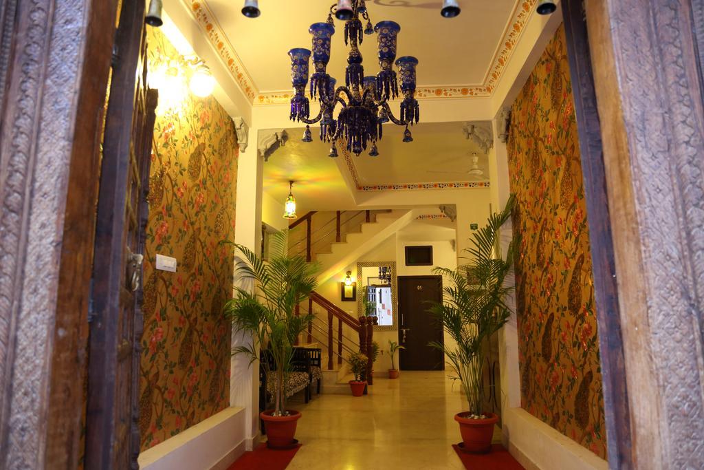 Hotel Lake Paradise Udaipur Exterior photo